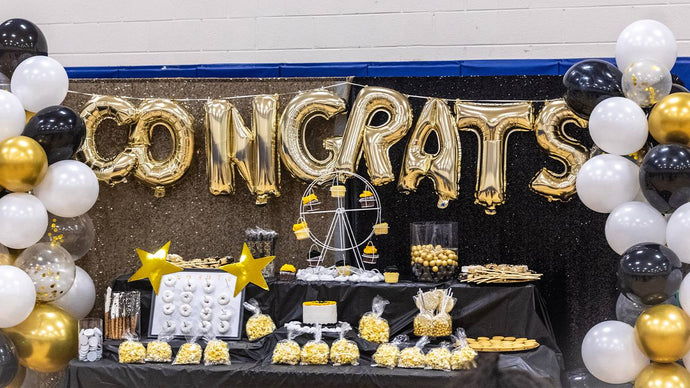 10 Graduation Balloon Garland Ideas